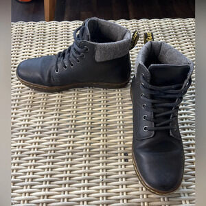 Dr. Martens Maelly Black Leather High Top Ankle Boots 7 grunge retro gothic boho